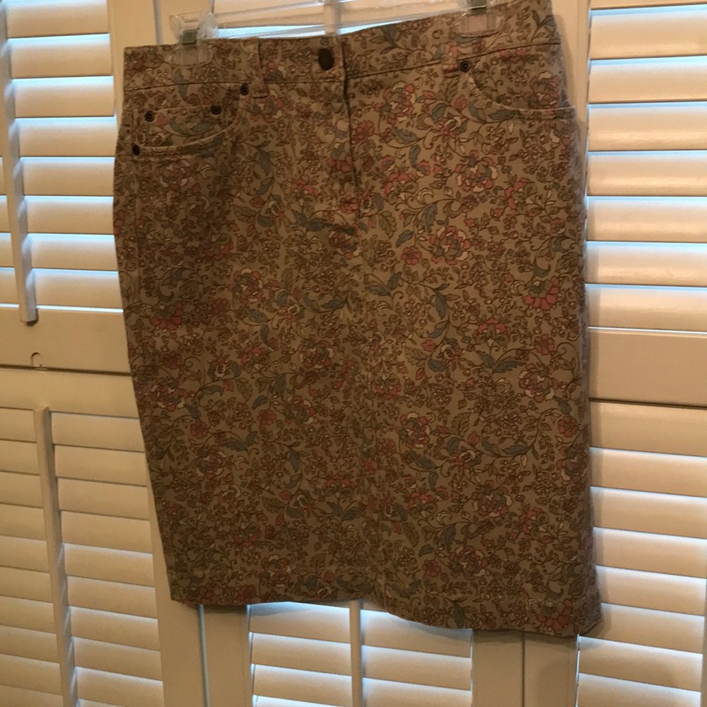 Jones New York Sport Floral Denim Skirt - Sz 4